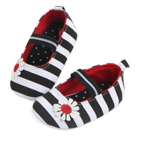 Striped Mary Jane Shoes with Daisy - BeeBee Cakes
